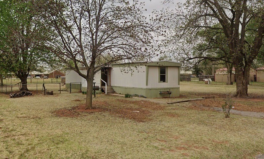 621 S State Ave, Elk City, OK 73644 Zillow