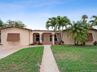 8641 NW 23rd St, Pembroke Pines, FL 33024