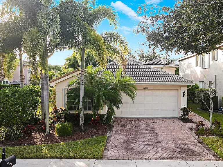 11351 Majestic Acres Ter — Photo 37