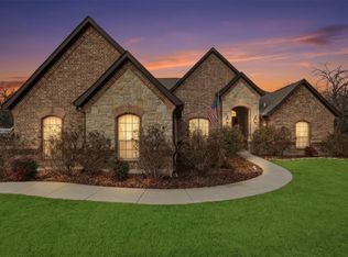 140 Flying Diamond Dr, Springtown, TX 76082
