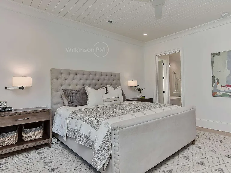 9705 Saddle Ave — Photo 46
