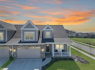 116 Seneca Pl, Mars, PA 16046