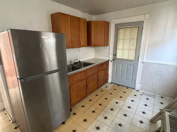 70 Southview St, Waterbury, CT
