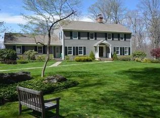 59 Londonderry Dr, Greenwich, CT 06830