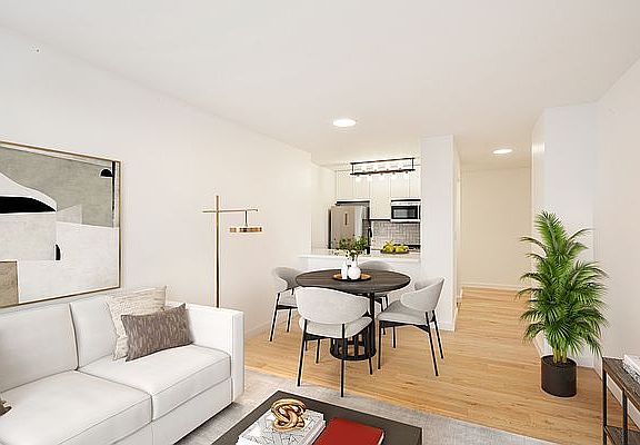 4th image of 235 W 56th St APT 29B