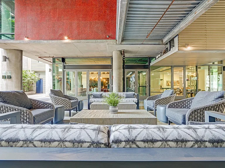Met Lofts — Photo 29