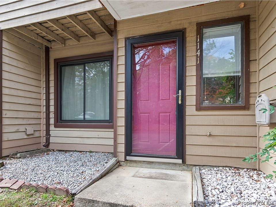 1st image of 1141 N Green Dr