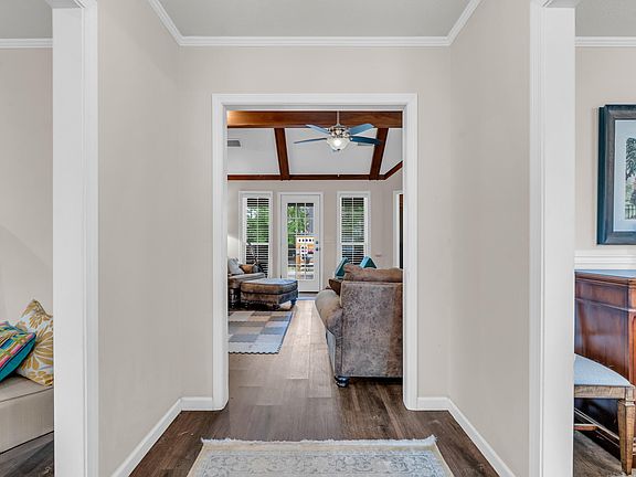 5th image of 39 Nottingham Ln