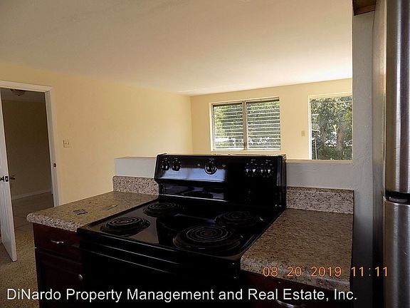 4th image of 1029 Continental Dr