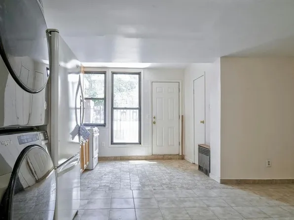 328 39th Street image 9 of 13