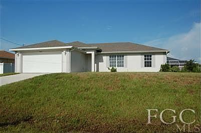 1st image of 1005 NW 15th Pl