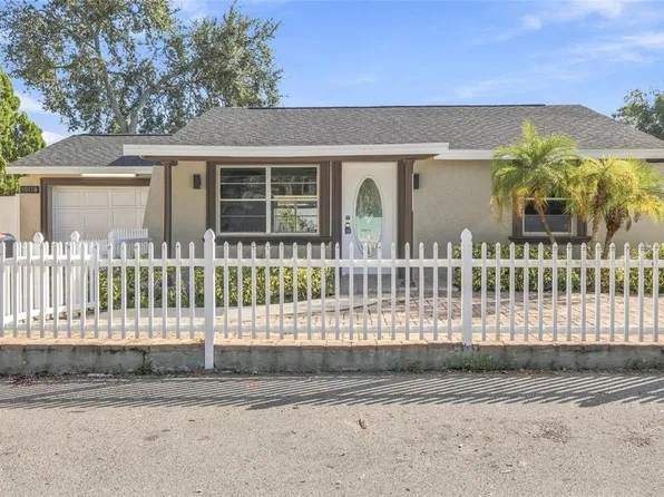 10118 BRIARWICK COURT, TAMPA, FL 33615