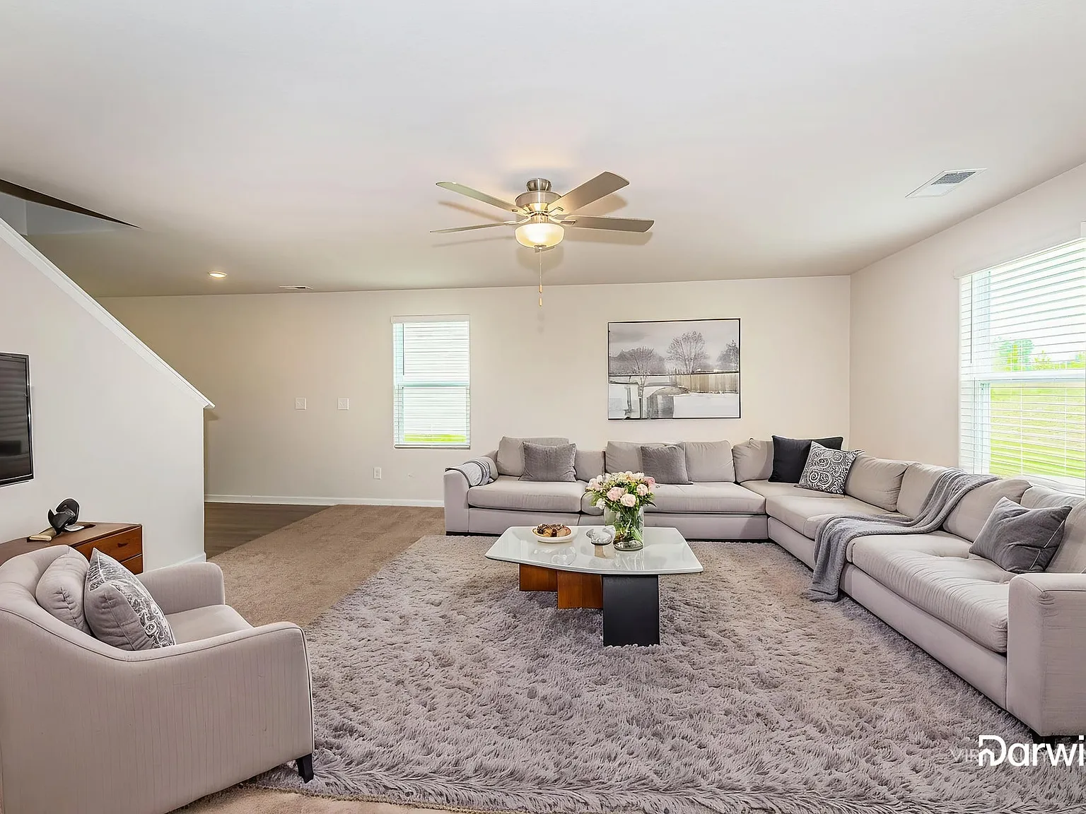 3 bed, 2.5 bath, 2025 sqft, $1,870 — Photo 4