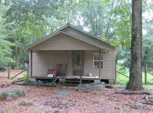 684 Beards Bluff Rd NW, Glennville, GA 30427