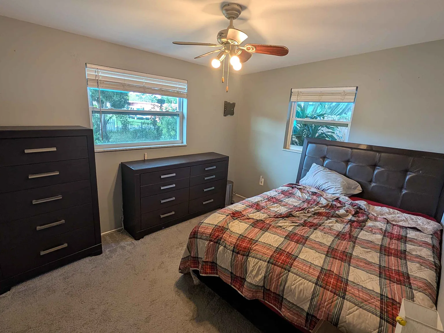 3 bed, 1004 sqft, $2,200 — Photo 4