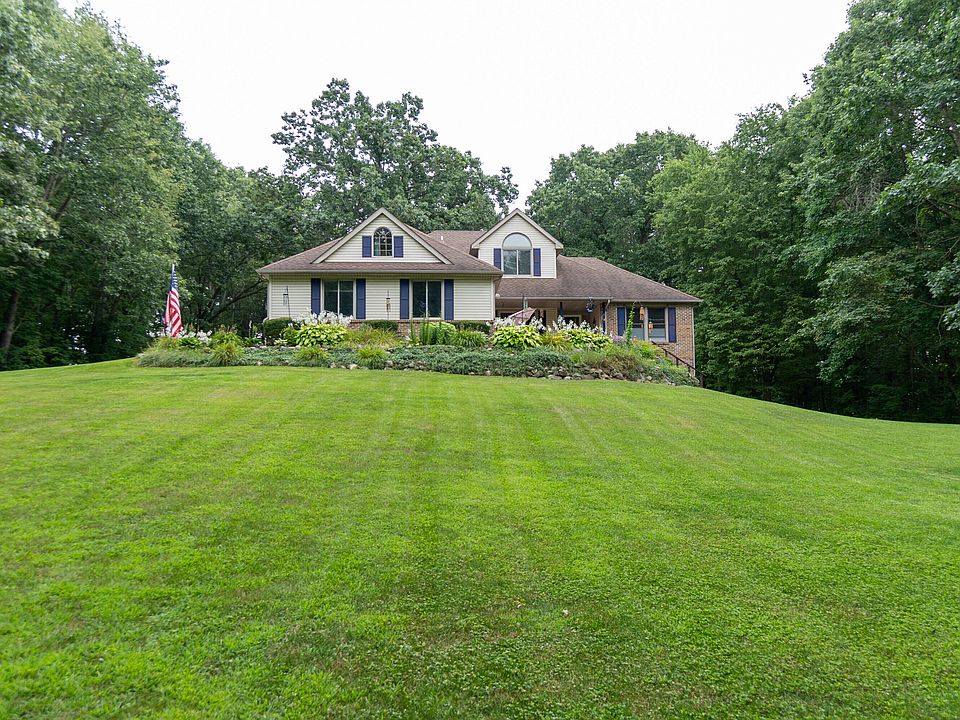 1st image of 2589 Fisk Rd