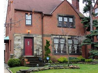 2191 Edgerton Rd, University Heights, OH 44118