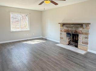 2019 Fairlawn St, Pittsburgh, PA 15221