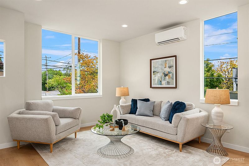 4th image of 807 N 39th Street