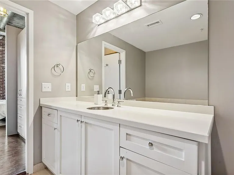 3235 Roswell Rd NE #821 — Photo 24