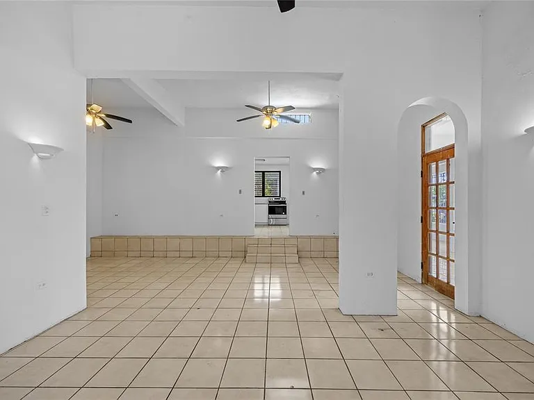 CAPARRA HEIGHTS J-42 Escorial Avenue — Photo 6