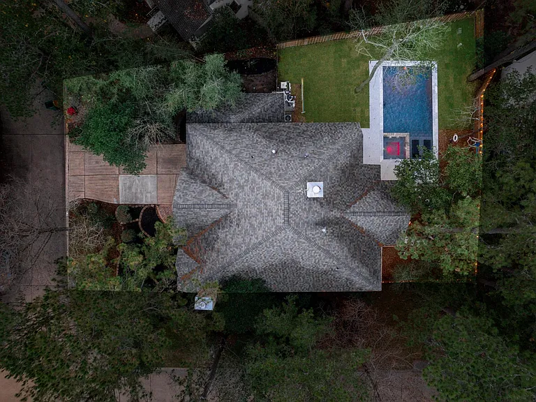 19 Alden Glen Ct — Photo 43