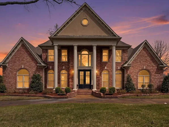 2540 Halle Pkwy, Collierville, TN 38017