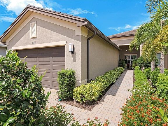 3rd image of 28436 Burano DR