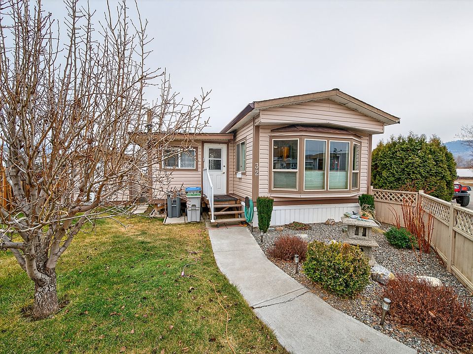 1st image of 1375 Ord Rd #32