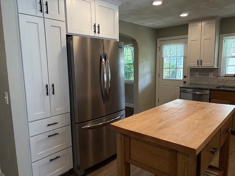 308 Vandervort Ave — Photo 5