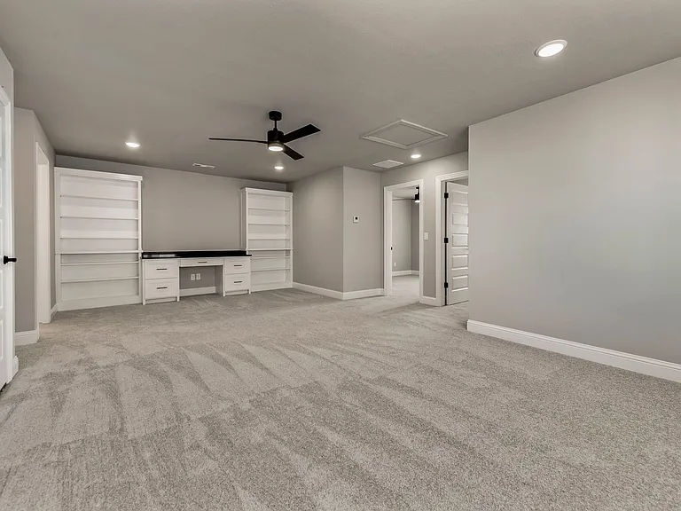 2903 Hampshire Ave — Photo 12