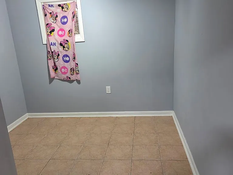 33 Springdale Ave — Photo 46