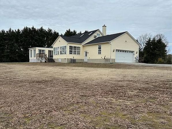 49685 Buzzs Marina Way, Ridge, MD 20680