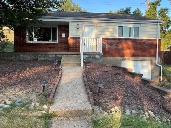 108 College Park Dr, Monroeville, PA 15146