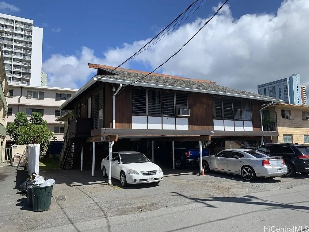 Building Photo - 720 Mahiai St