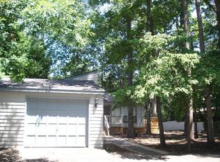 3109 Three Bridges Rd, Midlothian, VA 23112