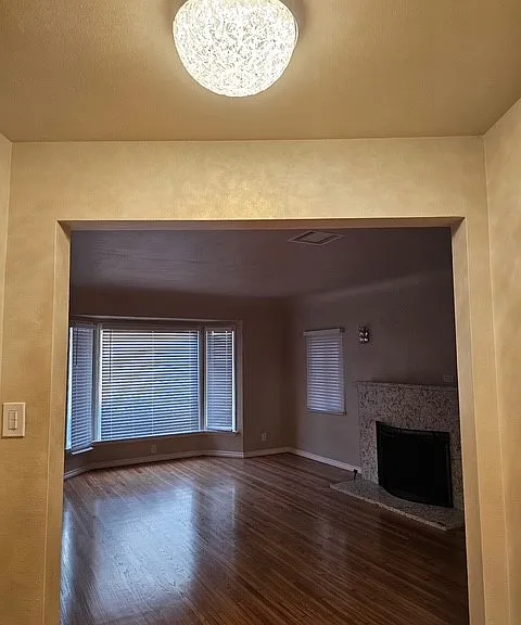 8900 S 10th Ave — Photo 13