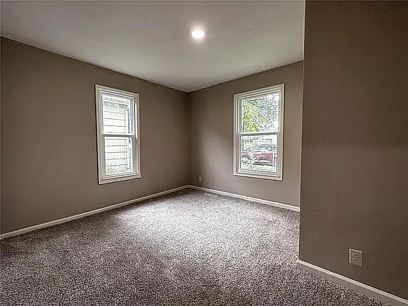 6401 Sherman St — Photo 17