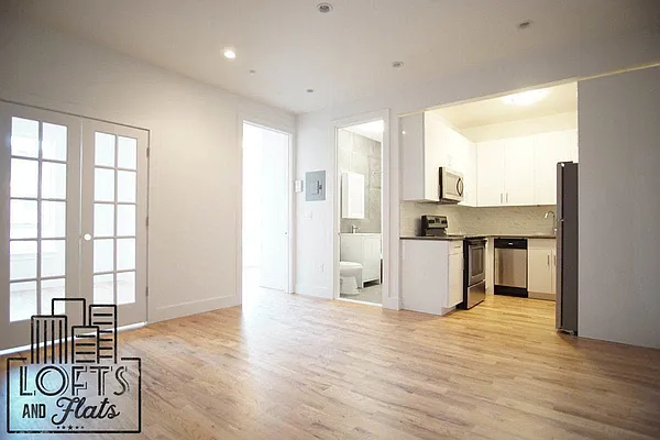 Rented by Lofts and Flats LLC | media 22