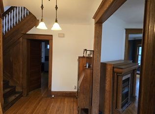 884 Laurel Ave #1, Saint Paul, MN 55104