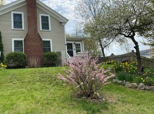 21 East St, Collinsville, CT 06019