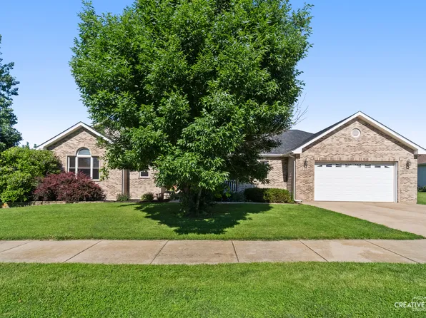 210 Wabansi Trl, Paw Paw, IL 61353