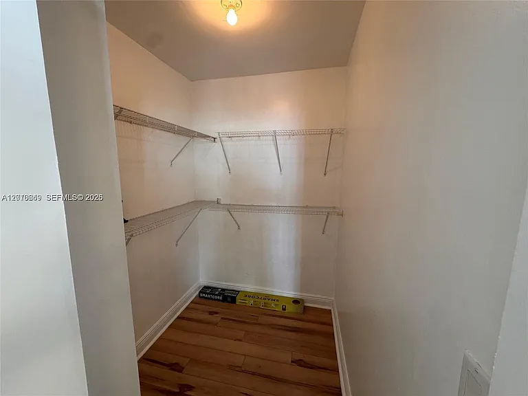 1526 Pennsylvania Ave #17 — Photo 7