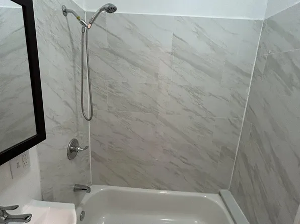 419 West 44th Street image 7 of 17