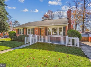 1700 Windham Ln, Silver Spring, MD 20902