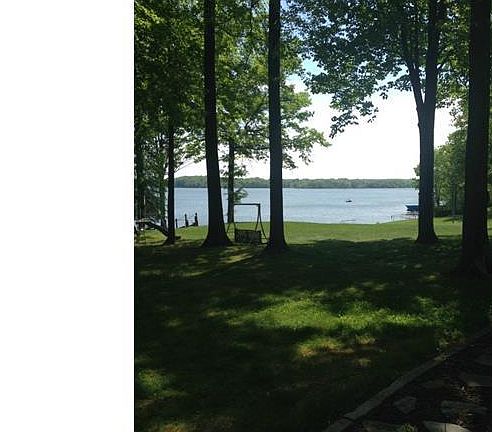 2nd image of 583 Driftwood St