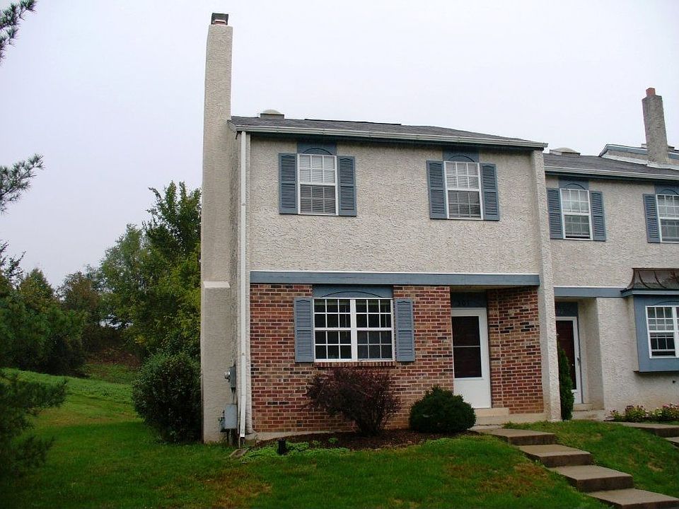 For Rent: 301 Debbie Lane, Phoenixville, PA 19460