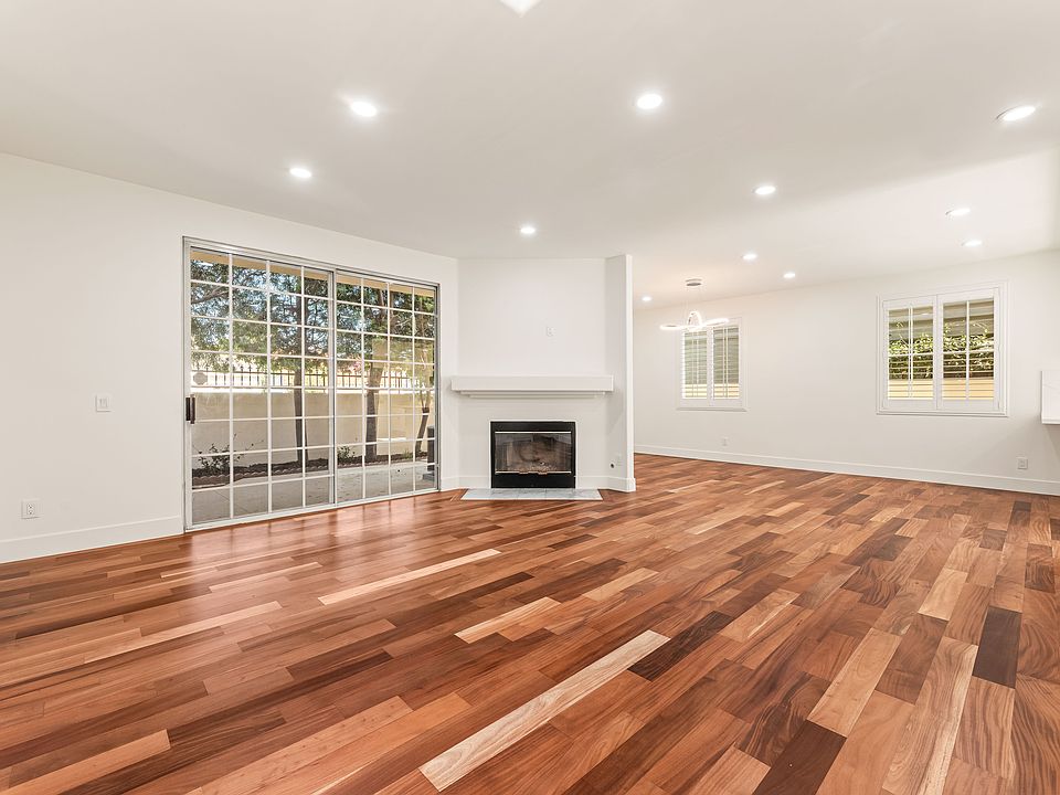 Living Room view 1
