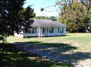 6504 Reeves Dr, Sanford, NC 27332