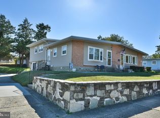 1020 Grant Ave, Philadelphia, PA 19115